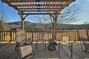Remote Cabin Getaway - Steps to Table Rock Lake!